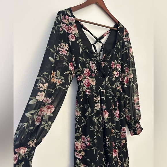 Forever 21 Floral Print Maxi Dress - Size M - Picture 4 of 10